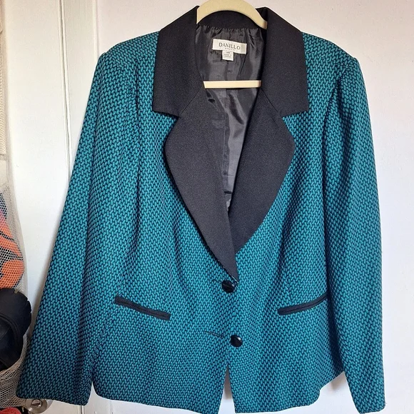 Danillo Woman 18W Vibrant Teal Blazer with Black Contrast and Polka Dot Pattern - Picture 1 of 6